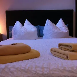 https://pension-guesthouse-berlin.find-berlin-hotels.com